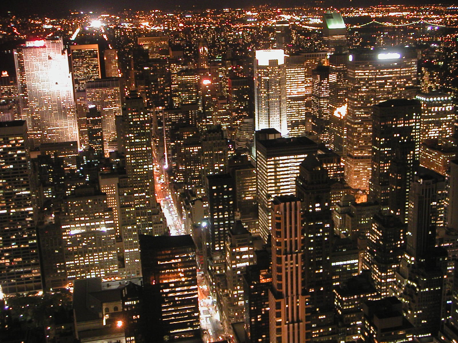 New York At Night! » new-york-skyscrapers-at-night
